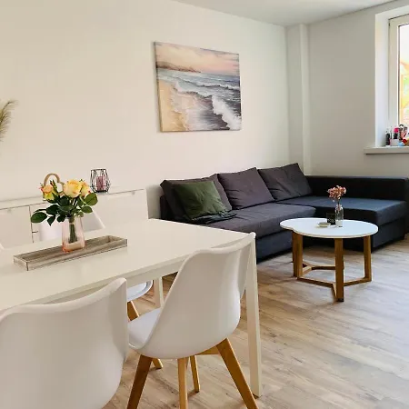 Feddersen Living Kernsanierte Ferienwohnungen - Gemuetlich - Netflix - Voll Ausgestattet - Zentral Brunsbuttel Exterior photo