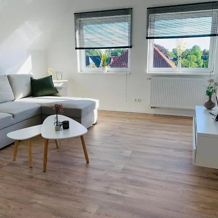 Feddersen Living Kernsanierte Ferienwohnungen - Gemuetlich - Netflix - Voll Ausgestattet - Zentral Brunsbuttel Exterior photo