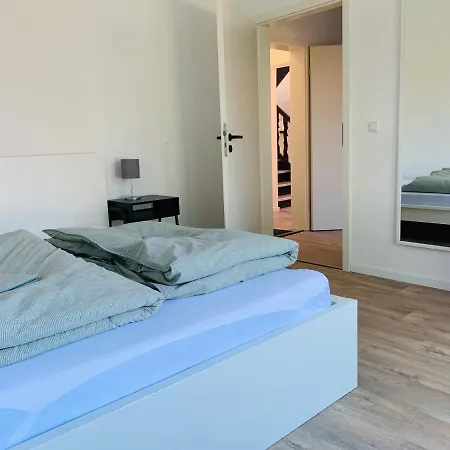Feddersen Living Kernsanierte Ferienwohnungen - Gemuetlich - Netflix - Voll Ausgestattet - Zentral Brunsbuttel Exterior photo