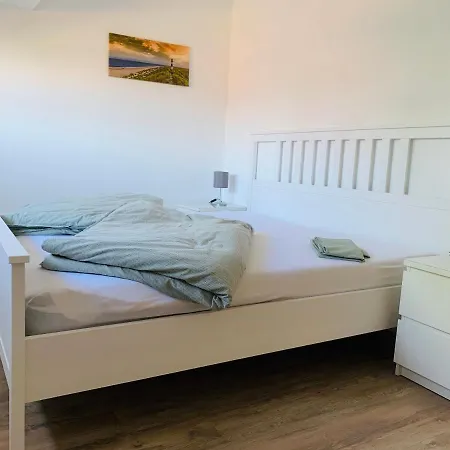 Feddersen Living Kernsanierte Ferienwohnungen - Gemuetlich - Netflix - Voll Ausgestattet - Zentral Brunsbuttel Exterior photo